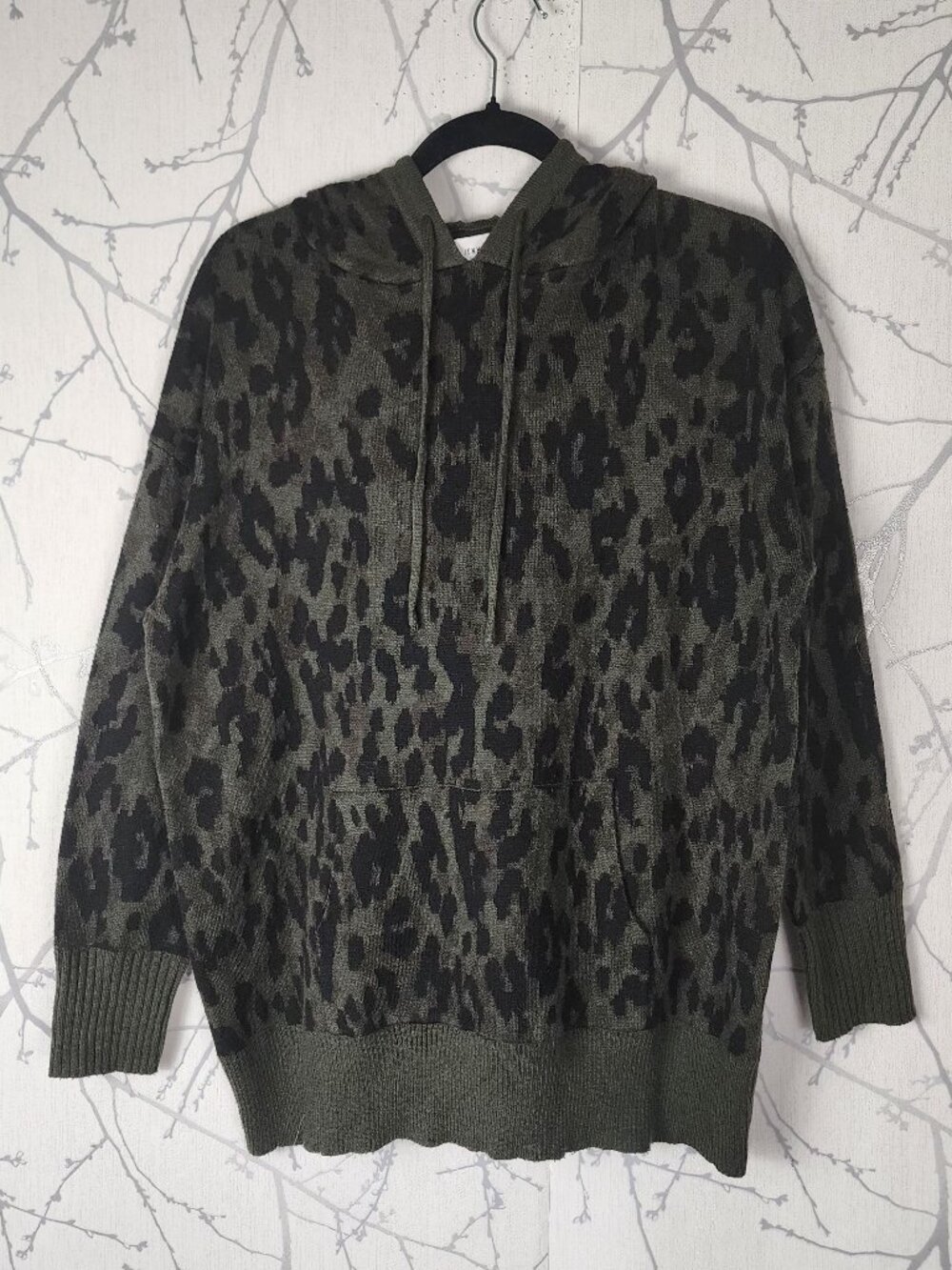 John + Jenn Green Leopard Print Pullover Hooded Sweater